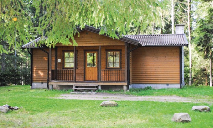 Vathult House | Lovely home in Gislaved with lake view
