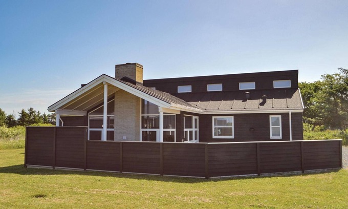 Nørre Lyngby House | Lovely home in Løkken with WiFi