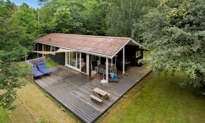 Nykobing Sjaelland House | Lovely home in Nykøbing Sj with WiFi