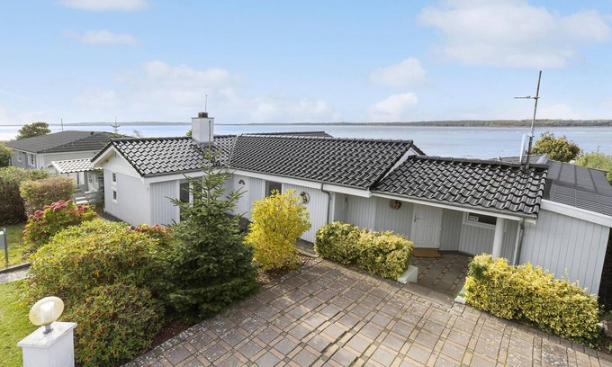 Olsted House | Lovely home in ølsted with kitchen