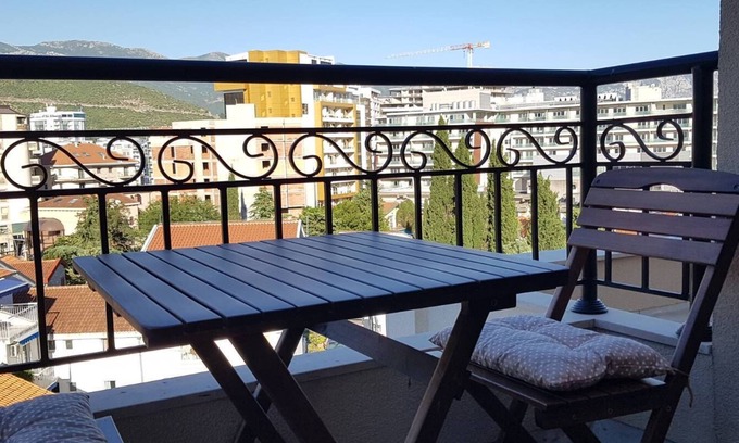 Babin do Apartment | Lovely "I" 1-bedroom apartment in Budva