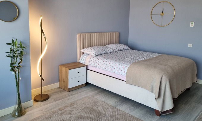 Kartal Apartment | Lovely Studio