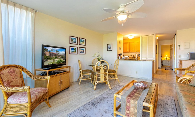 Kihei Condo | Lovely Tropical Retreat! Spotless and amazingly well equipped. Great rates.