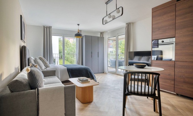 Wiedikon Apartment | Lovely Wiedikon Studio w/Storage & W/D, nr Transport, by Blueground