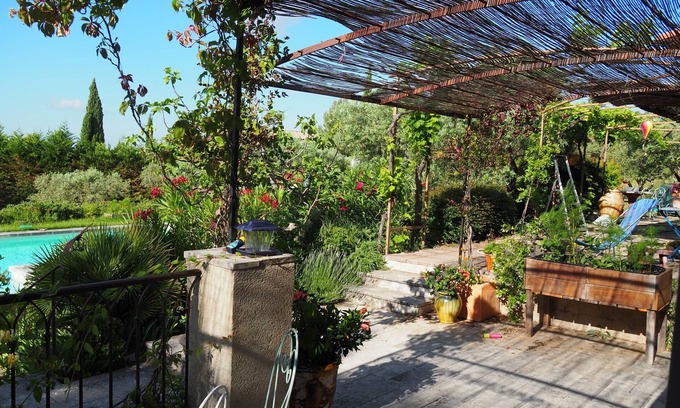 Cucuron Villa | Luberon, superb villa in a quiet and natural setting, close to the village