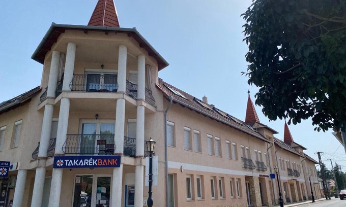 Harkany Apartment | Luca Apartman