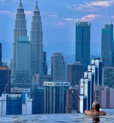 Pudu Apartment | Lucentia BukitBintang KlccView InfinityPool By HeyStay Management