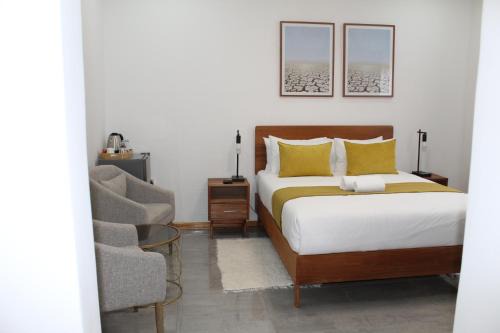 Jwaneng Bed & Breakfast | Lucomas Guest House