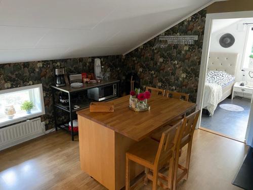 Tollsjo Apartment | Lugnet på landet!