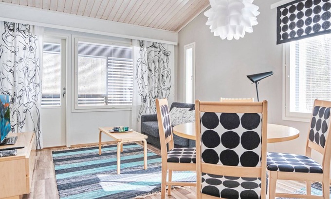 Pelkosenniemi House | Lumi B 10 by Interhome