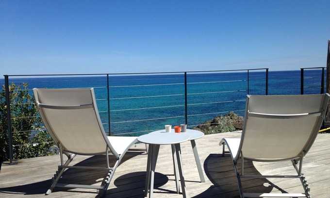 Marine de Saint Ambroggio House | LUMIO SANT AMBROGGIO BUNGALOW 2 ROOMS SEA . THE FEET IN WATER