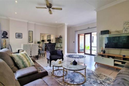 Greater Johannesburg Metropolitan Area Villa | Lush Lux Bryanston Villa
