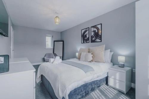 Failsworth House | Lux 3 Bed 10 mins from Centre - Parking & Netflix