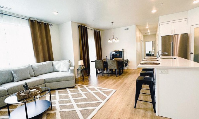 American Fork House | Lux 3BD/2BA w/ King Bed & Garage