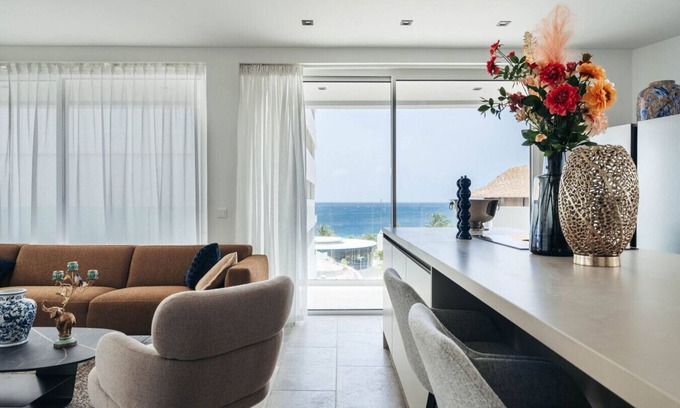 Willemstad Apartment | LUX 3BR Condo 2 Minutes to Mambo Beach by Bocobay