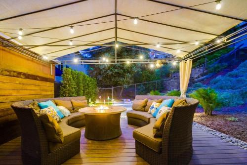Middletown House | Lux Escape 2: Views Spa Games Safari Tent Golf