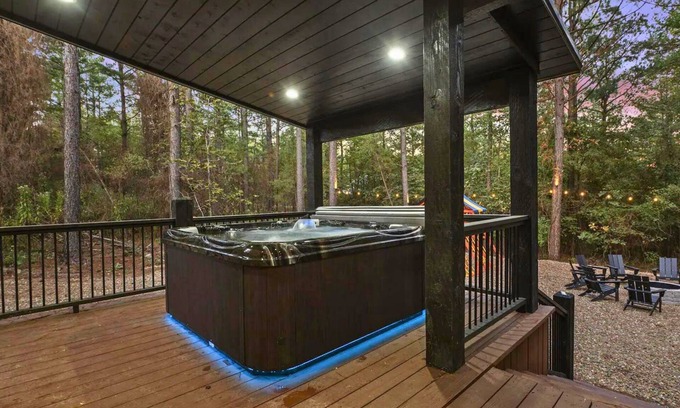 Pickens Cabin | Luxe Side by Side Cabins w/Games, Sleeps 47