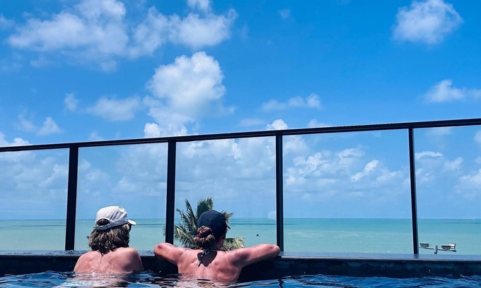 Cabo Branco Apartment | Luxurious and cozy beachfront flat. In front of Cabo Branco beach.