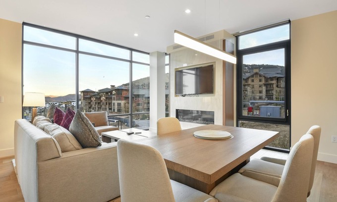 Park City Condo | Luxurious 1 BR in Canyons Village-Ski in/ski out! by RedAwning