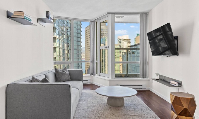 Coal Harbour Apartment | Luxurious 1BD Condo in Downtown Vancouver - Coal Harbor