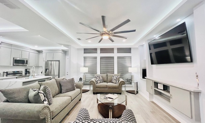 McAllen House | Luxurious 4-bedroom house in the ❤️of McAllen