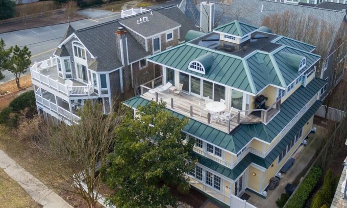 The Pines House | Luxurious 6-Bedroom Beach Home with Ocean Views, Game Room & Elevator!