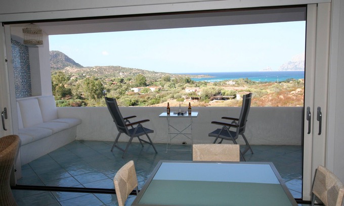 Porto Istana Apartment | Luxurious and nice apartment 120m2, with magnificent views and direct access to the sea.