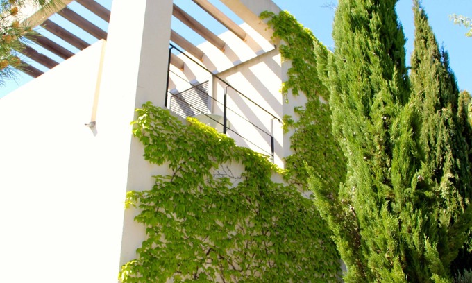 Rousset-les-Vignes Villa | Luxurious designed villa, vineyards, 5000 m2 plot, 13 m pool, close to village