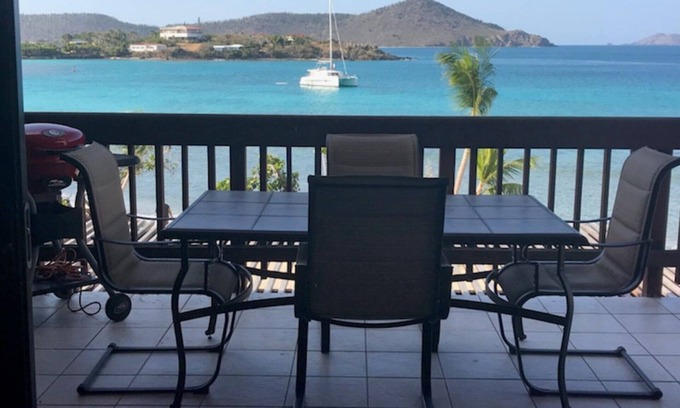 Red Hook Condo | Luxurious, Penthouse, 2 level, corner unit Oceanfront condo at Sapphire Beach