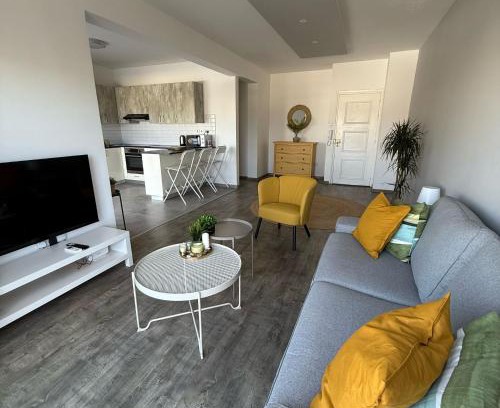 Skala Apartment | Luxurious Penthouse in Larnaca Center 300m From The Beach