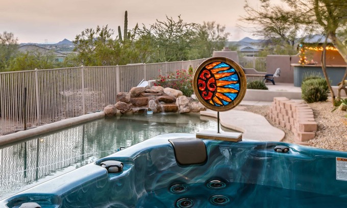 Peoria House | Luxurious & Private Desert Oasis with heated pool, sunset views, hot tub