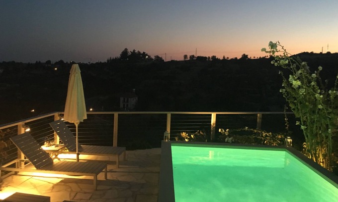 Vouni House | Luxurious & Secluded 2 Bed Balcony House - Stunning views with own private pool