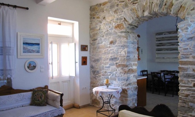 Naxos House | Luxury 100 m2 house in the centre of Naxos