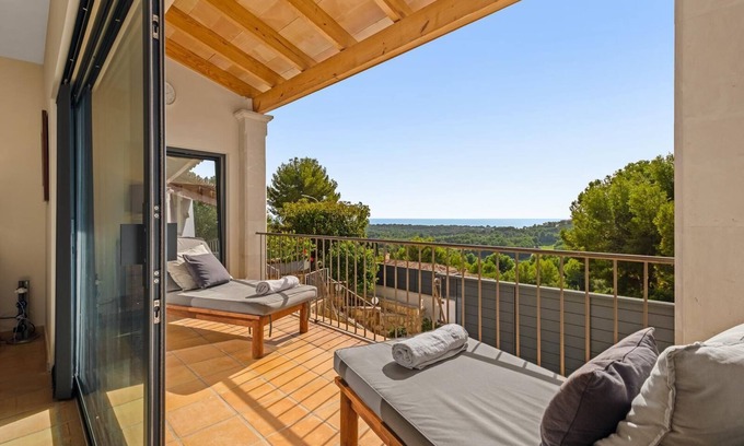 Calvia Villa | Luxury 4 bed Villa with private pool Bendinat