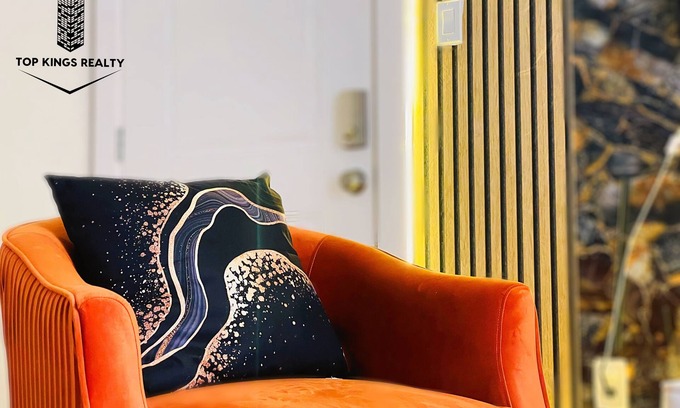 Lawndale/ Wayside Apartment | Luxury AI voice-Control Smart Home- Free Breakfast