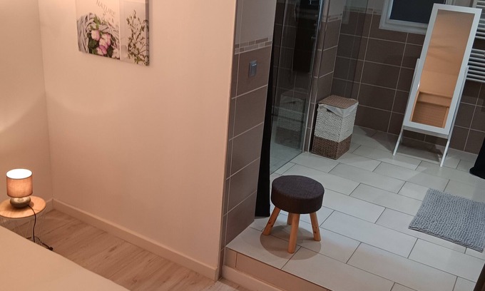 Claira Apartment | Luxury apartment 60m2 15mn beach free parking and wifi