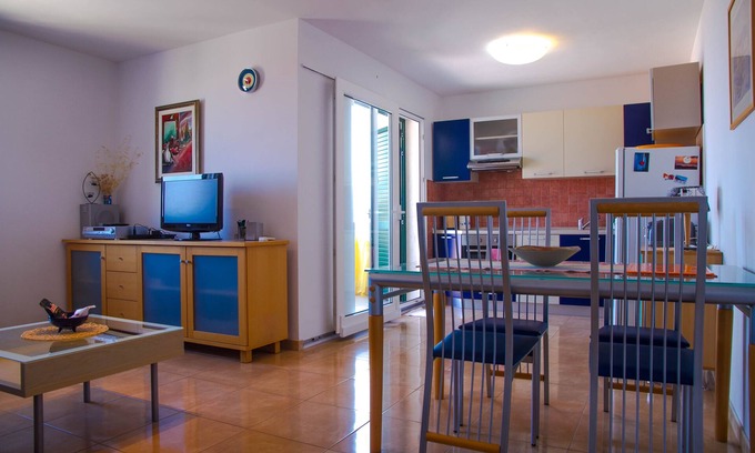 Postira Apartment | Luxury apartment with breathtaking sea views in Postira, Brac Island