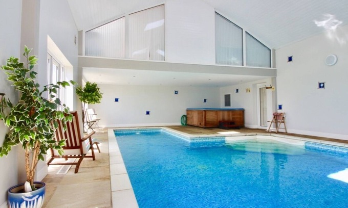 Trimdon Station House | Luxury barn with privateheated indoor pool & hot tub close to Durham City