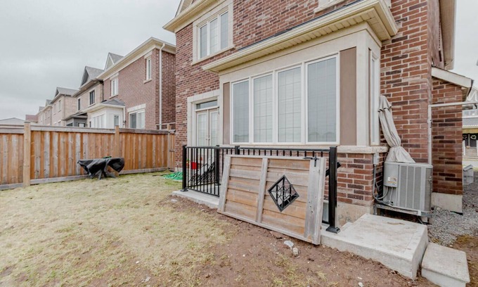 Oakville House | Luxury basement apartment in Oakville