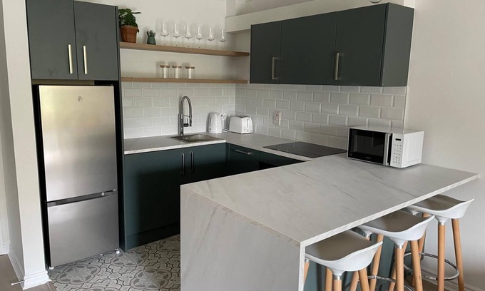 Galway Apartment | Luxury By The Coast - Sleeps 4