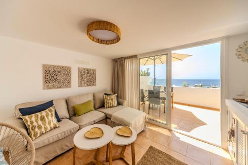 Puerto del Carmen Apartment | Luxury Colony Club Sea Views