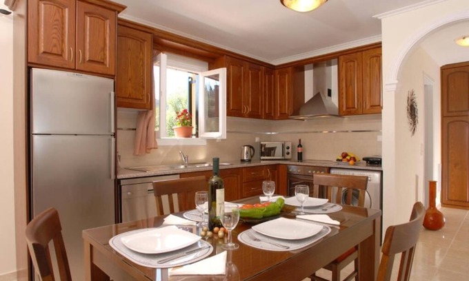 Termenades Apartment | Luxury Ground floor Apartment with pool near Sidari