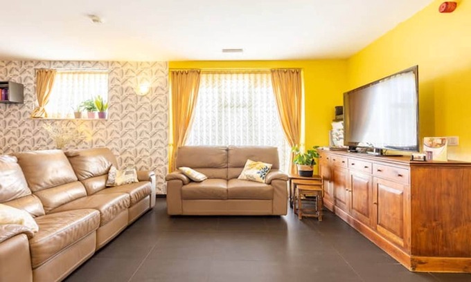 Xhignesse Other | Luxury group accommodation Accessible to 2 people with reduced mobility