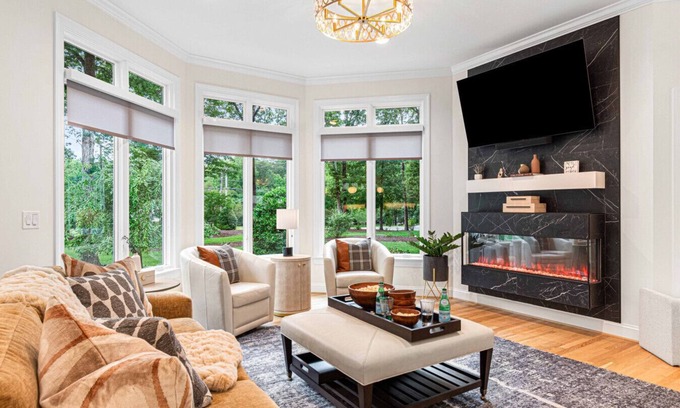 Burlington Apartment | Luxury Home w/Hot Tub, Pets OK