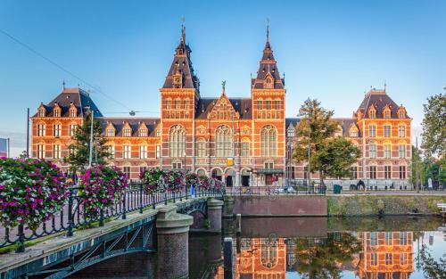 De Weteringschans Apartment | Luxury House With 2 Private Independent Studios 120 m2 Near LEIDSEPLEIN CITY CENTRE AMSTERDAM - Paid Parking Possibilities Nearby