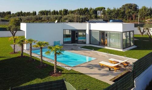 Formello Villa | Luxury in the Jungle