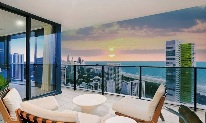 Broadbeach Apartment | Luxury Oracle Tower 2 Ocean Views 2BR Lvl33