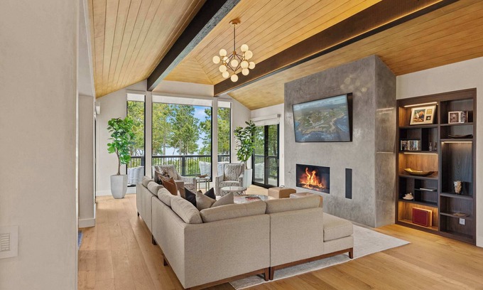 Del Monte Forest House | Luxury Pebble Beach 5BR 6BA Newly Remodeled Home