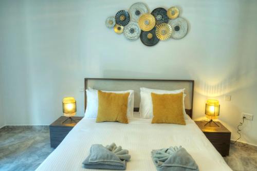 Msida Apartment | Luxury penthouse with jacuzzi on sun terrace APIC1-2