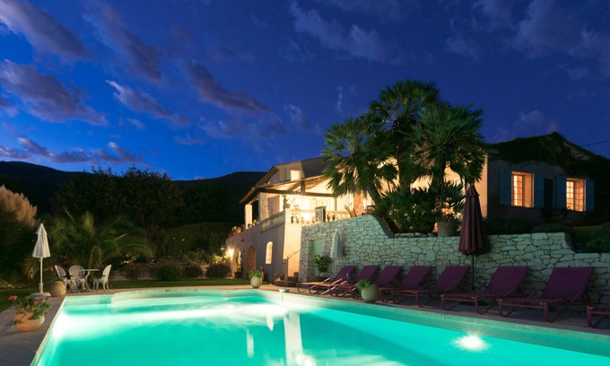 Tourrettes-sur-Loup Villa | Luxury Provençal Villa - 3 minutes stroll to picturesque medieval village!